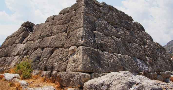 Αρχαιότερη των Αιγυπτιακών η πυραμίδα της Αργολίδας